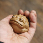 Yixing Zisha Small Golden Toad