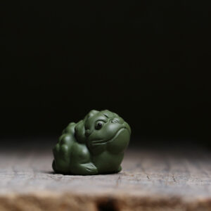 Yixing Zisha Green Clay Three-legged Golden Toad