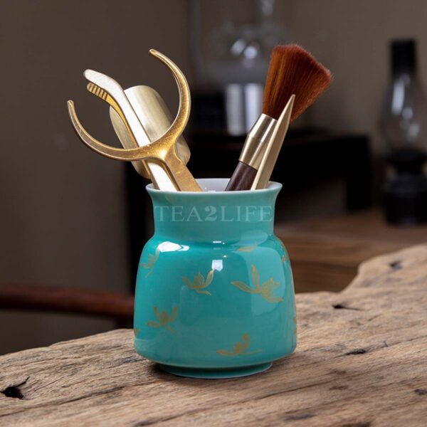 Turquoise Porcelain Storage with 6 Tea Accessories