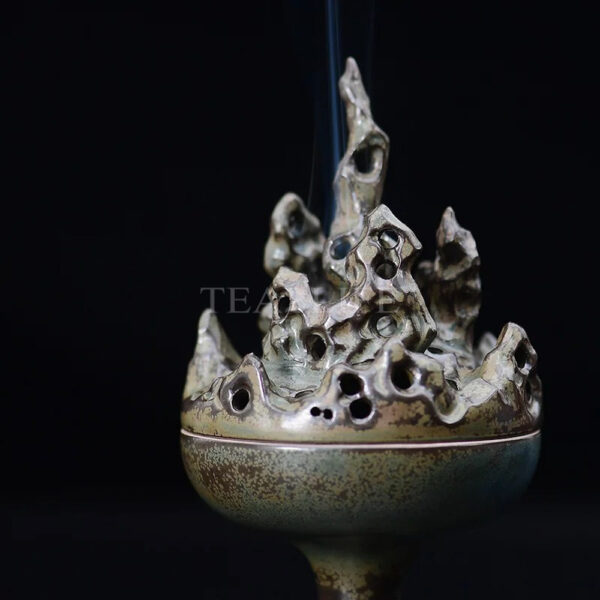 Ceramic Taihu Stone Hill Censer 2 - Tea2Life