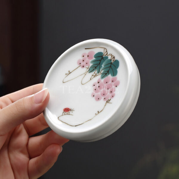 Jingdezhen Ceramic Hand-painted Lid Holder 13 - Tea2Life