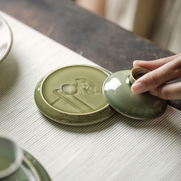 Yue Kiln Celadon Handmade Relief Lid Holder 6 - Tea2Life