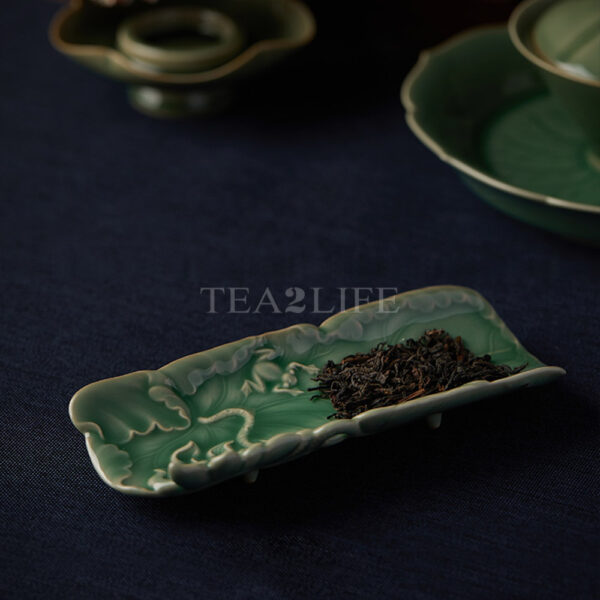 Handmade Celadon Tea Scoop with Lotus Pattern Decoration 6 - Tea2Life