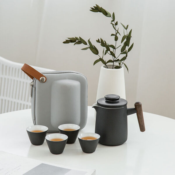 Travel Portable Kung Fu Tea Set With One Teapot And Four Cups