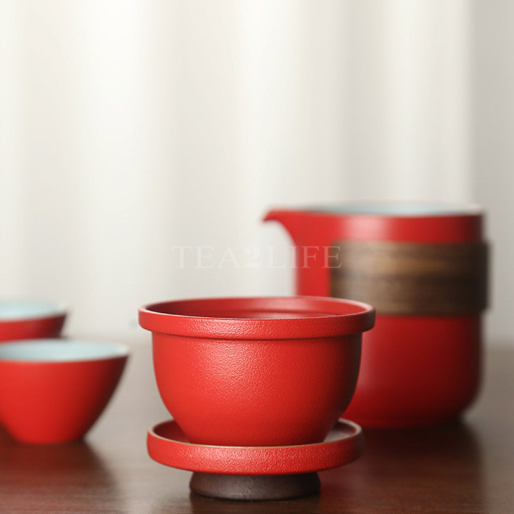 The Kung Fu Travel Tea Set — the Perfect Companion for Tea Lovers