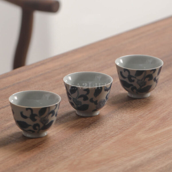 Jingdezhen Blue-white Porcelain Peony Tea Cup